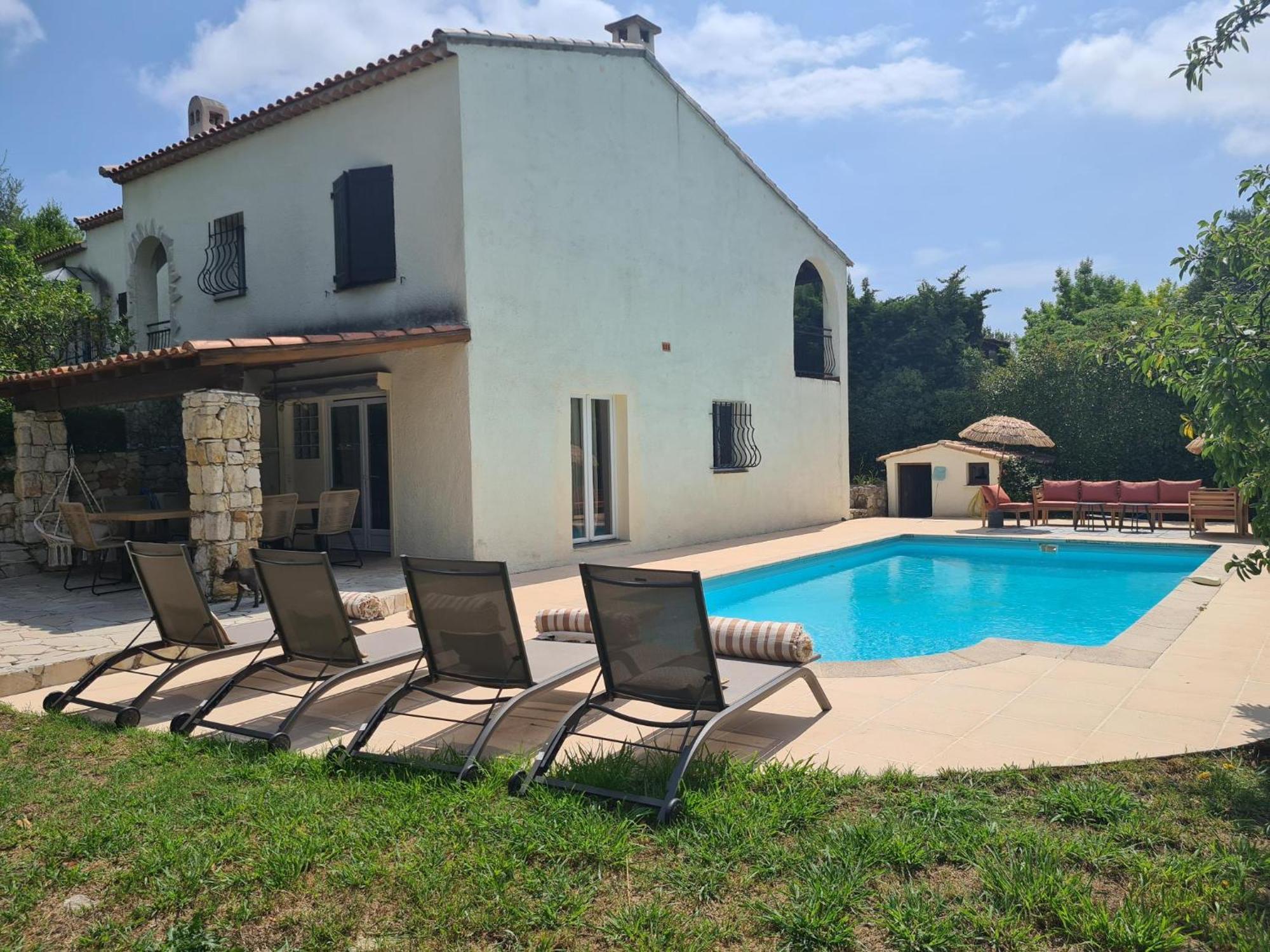 Belle Villa De Charme Avec Piscine Antibes Luaran gambar