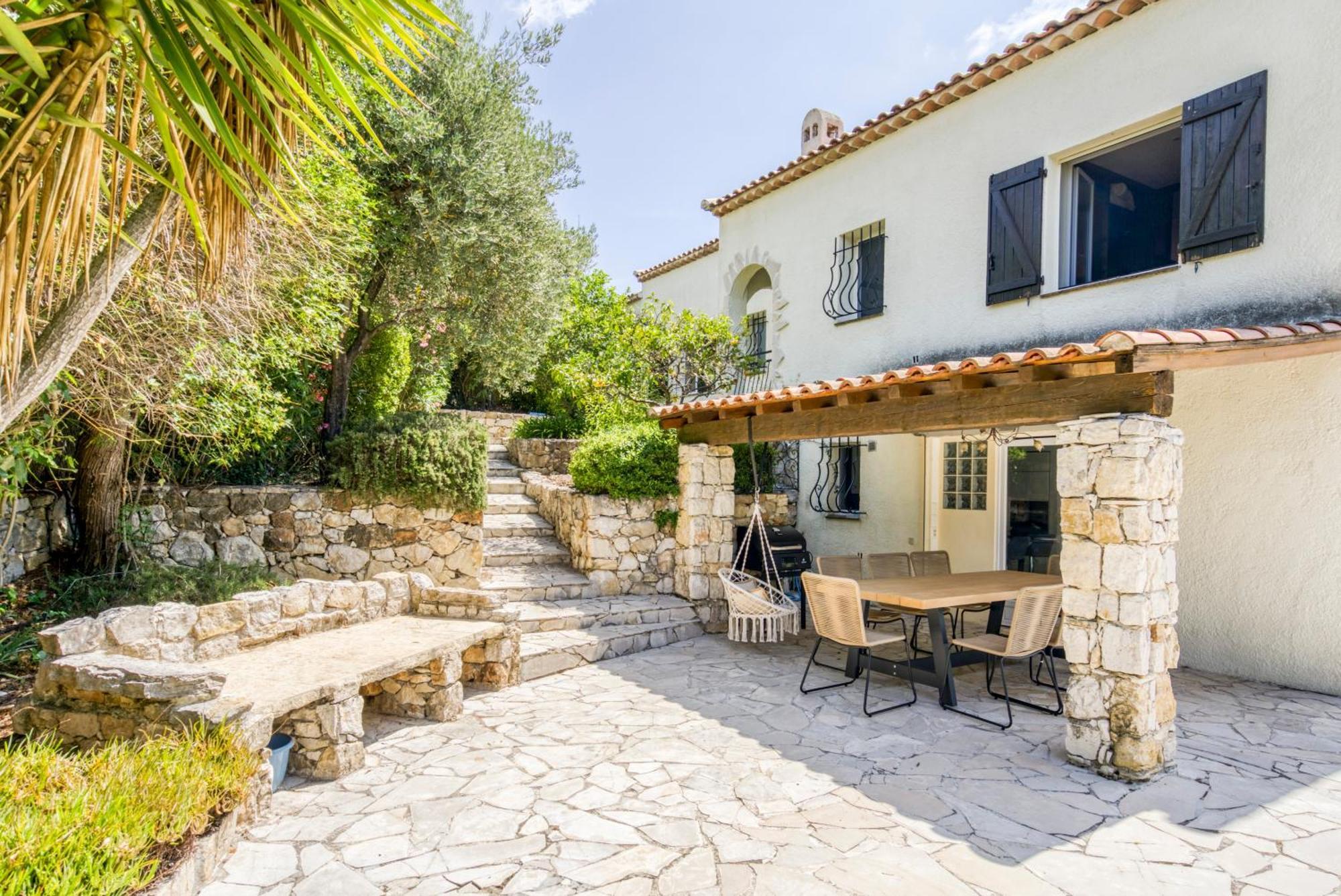 Belle Villa De Charme Avec Piscine Antibes Luaran gambar